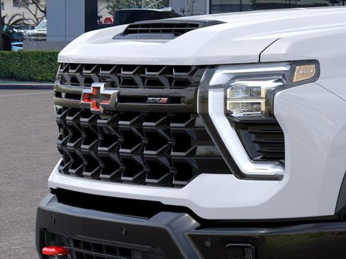 New 2026 Chevrolet Silverado 2500 ZR2 image 13