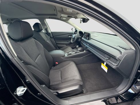 New 2025 Honda Accord SE image 22