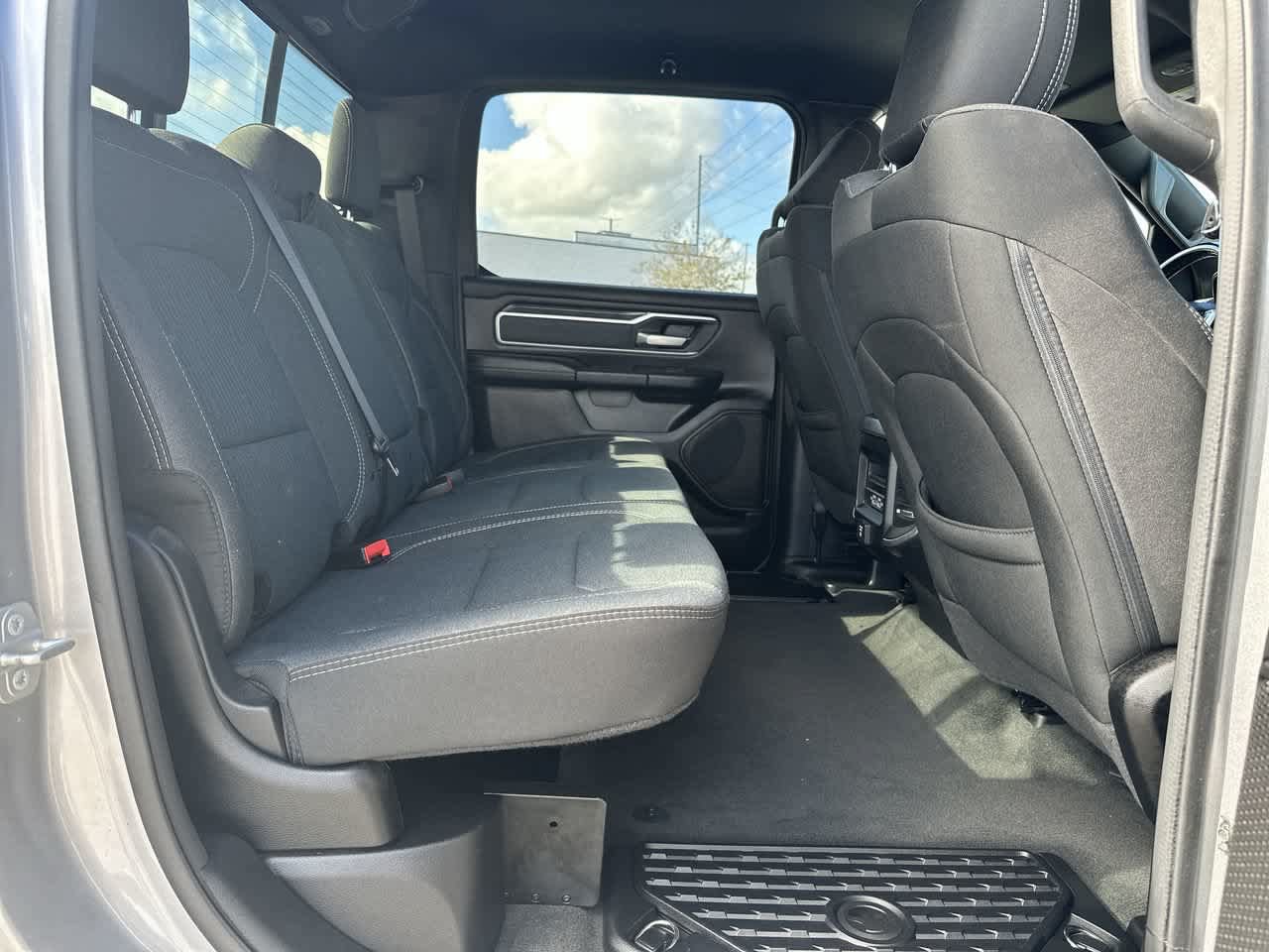 Used 2021 RAM 1500 Big Horn AWD/4WD image 25