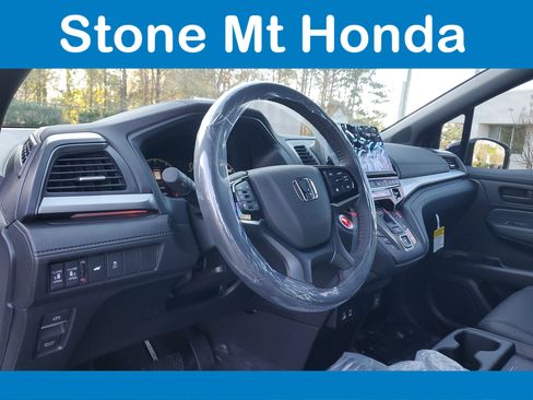 New 2026 Honda Odyssey Sport-L image 18