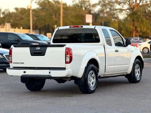 Used 2021 Nissan Frontier S RWD image 6