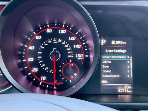 Used 2021 Hyundai Elantra SEL w/ Cargo Package image 12