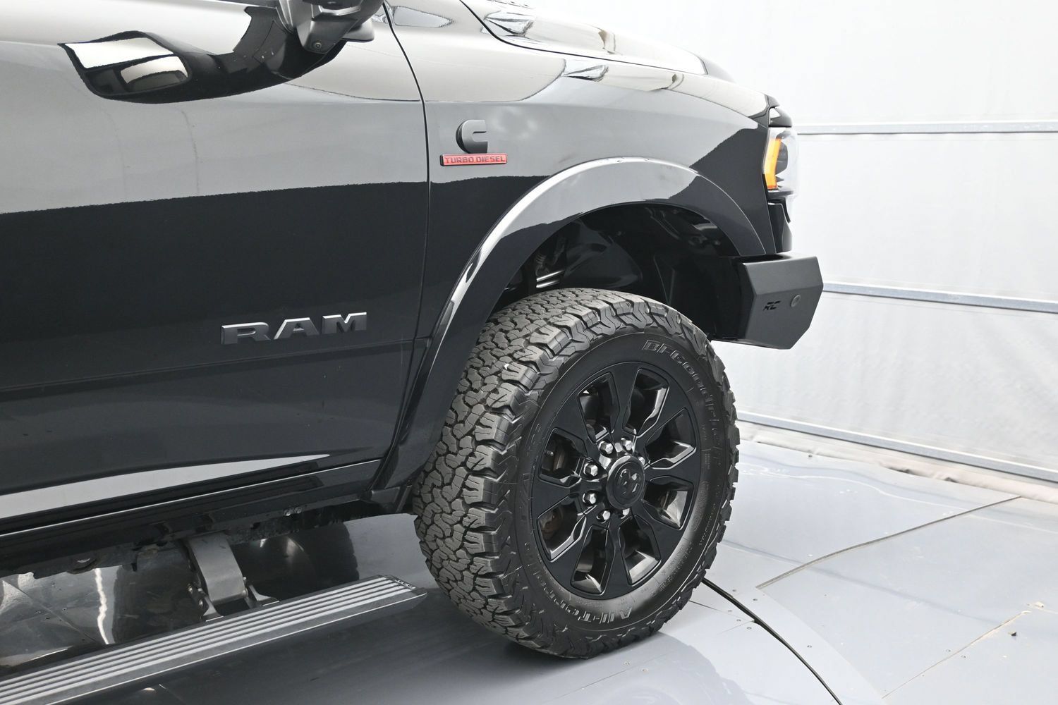 Used 2024 RAM 2500 Limited AWD/4WD image 47