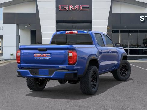 New 2026 GMC Canyon Elevation w/ Convenience Package image 4