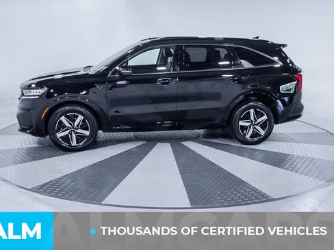 Used 2023 Kia Sorento EX w/ Panoramic Sunroof Package FWD image 4