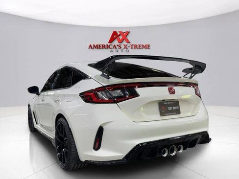 Used 2025 Honda Civic Type R image 4