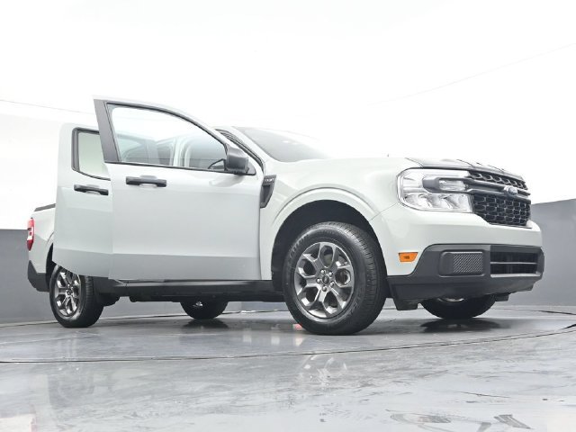 Used 2024 Ford Maverick XLT FWD image 43