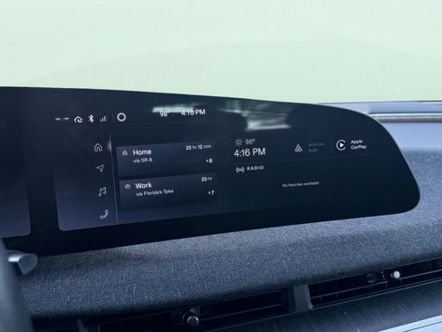 Used 2025 Lucid Air Touring image 79