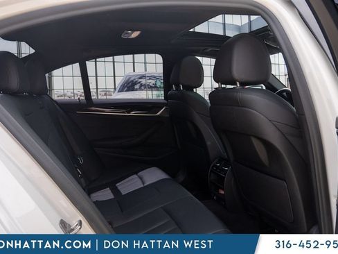 Used 2020 BMW 530i w/ Convenience Package RWD image 28