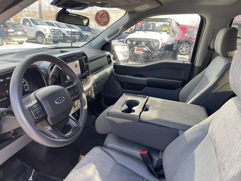Used 2022 Ford F150 XLT image 11