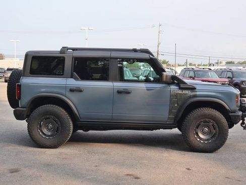 Used 2024 Ford Bronco Everglades AWD/4WD image 9