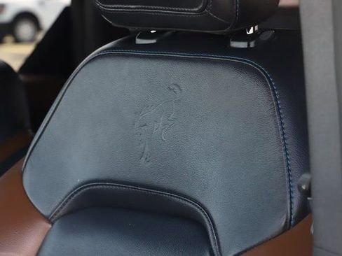 Used 2024 Ford Bronco Outer Banks image 15