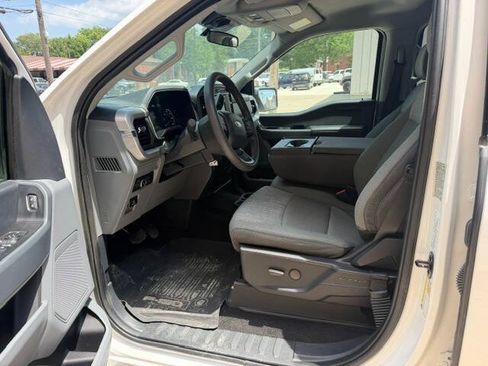 Used 2022 Ford F150 XLT w/ Trailer Tow Package AWD/4WD image 10