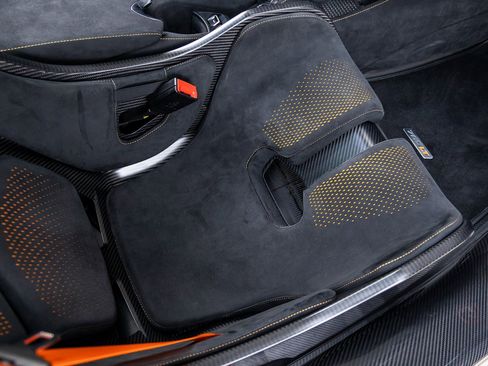 Used 2022 McLaren 765LT image 39