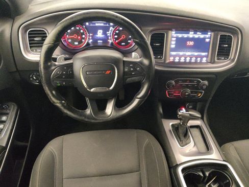 Used 2019 Dodge Charger SXT AWD/4WD image 22