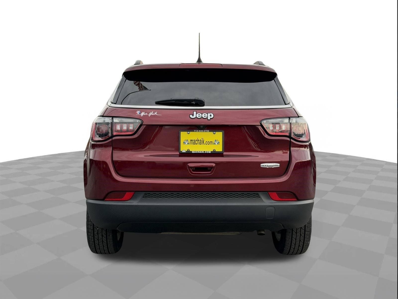 Used 2022 Jeep Compass Latitude w/ Convenience Group FWD image 4