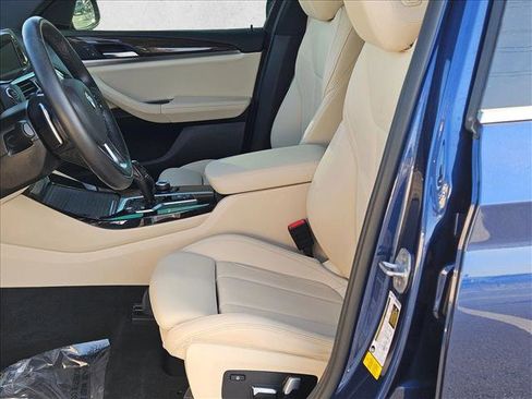 Used 2019 BMW X3 sDrive30i image 16