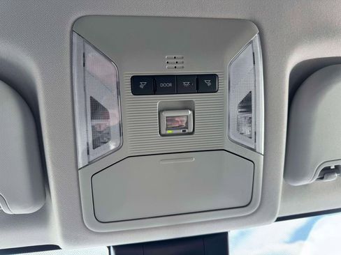 Used 2023 Toyota RAV4 LE image 29