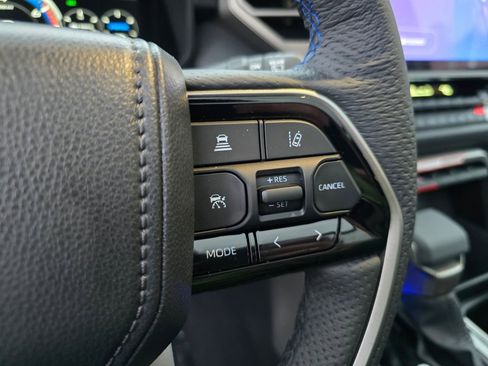 New 2026 Toyota Sequoia Platinum image 31