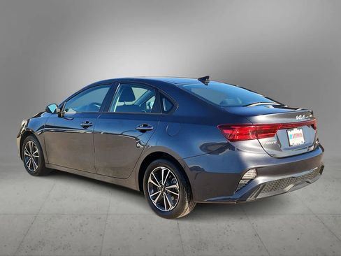 Used 2024 Kia Forte LXS image 6