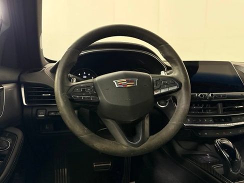 Used 2020 Cadillac CT5 V w/ Premium Package RWD image 25