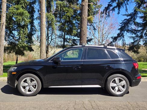 Used 2018 Audi Q5 2.0T Premium w/ Convenience Package image 5
