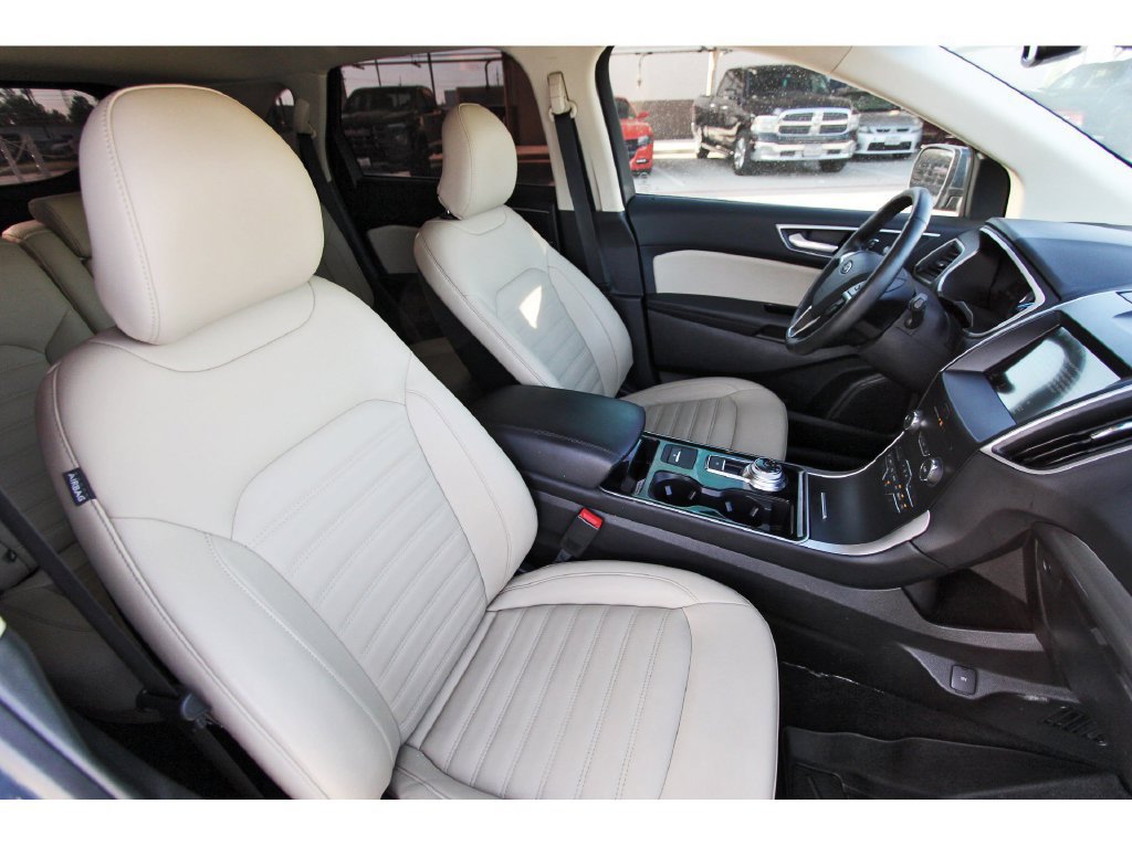 Used 2019 Ford Edge SEL w/ Equipment Group 201A FWD image 34