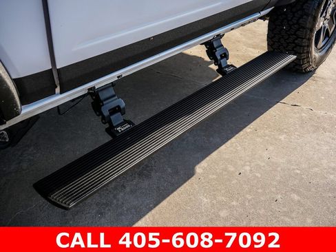 Used 2024 Ford Bronco Black Diamond AWD/4WD image 14