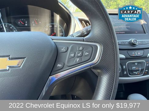Used 2022 Chevrolet Equinox LS AWD/4WD image 13