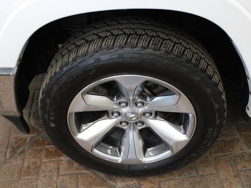 Used 2019 RAM 1500 Limited image 8