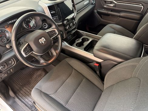 Used 2022 RAM 1500 Big Horn AWD/4WD image 4