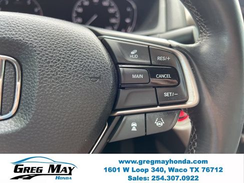 Used 2018 Honda Accord Touring image 27