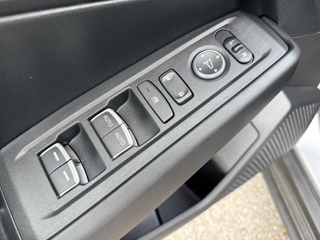 Used 2025 Honda Accord LX image 13