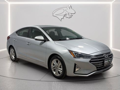Used 2020 Hyundai Elantra SEL FWD image 7