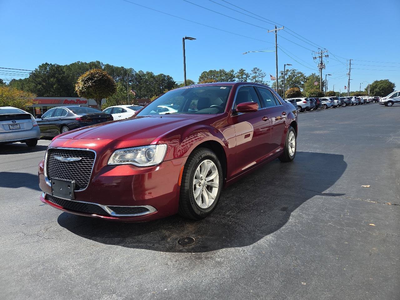 Used 2016 Chrysler 300 Limited RWD image 4