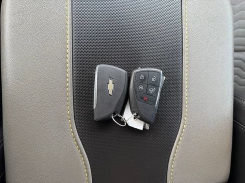 Used 2024 Chevrolet Silverado 1500 ZR2 AWD/4WD image 36