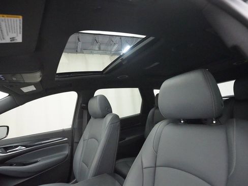 Used 2024 Buick Enclave Essence w/ Experience Buick Package image 32