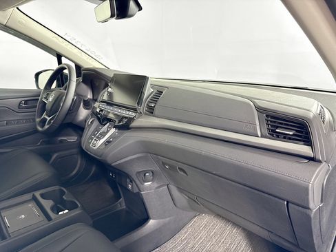 Used 2025 Honda Odyssey EX-L image 29