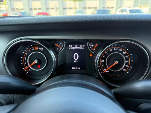 Used 2020 Jeep Wrangler Unlimited Sport AWD/4WD image 22