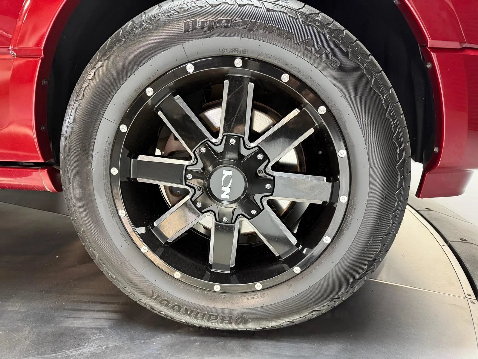 Used 2013 Ford Expedition Limited RWD image 7