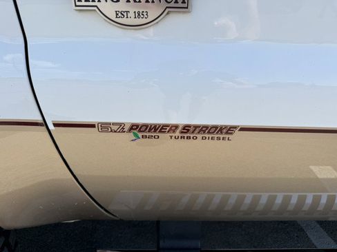 Used 2013 Ford F350 King Ranch w/ King Ranch w/Chrome Pkg image 19