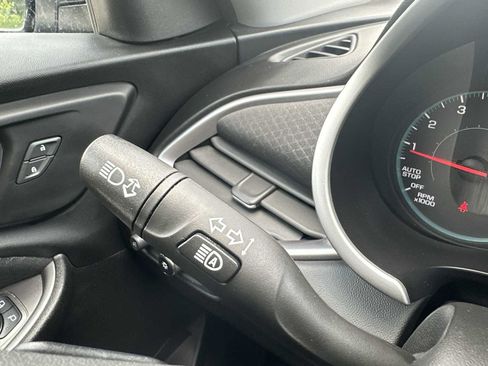 Used 2023 Chevrolet Malibu LT FWD image 29