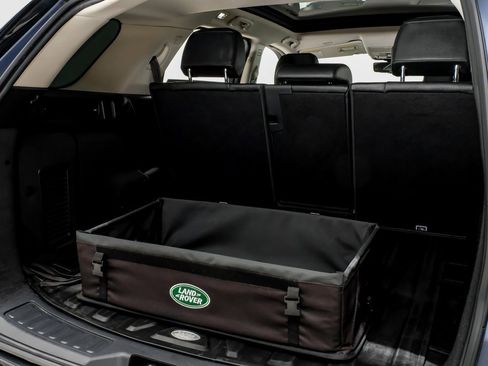 Used 2021 Land Rover Discovery Sport SE image 45