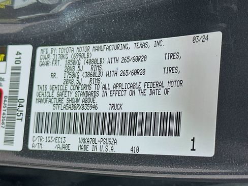 Used 2024 Toyota Tundra SR5 w/ SR5 Premium Package RWD image 32
