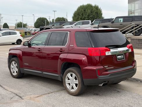 Used 2016 GMC Terrain SLE FWD image 4