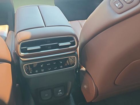 New 2026 Genesis GV80 3.5T Prestige AWD/4WD image 11