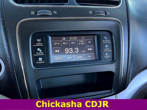 Used 2020 Dodge Journey SE image 14