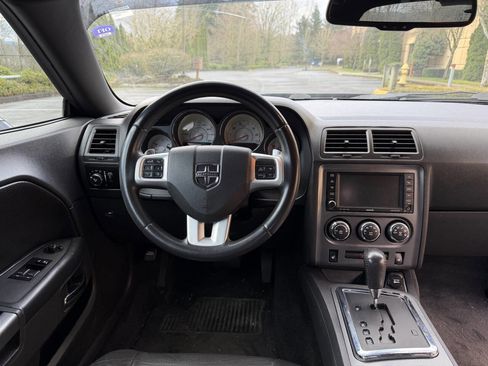 Used 2013 Dodge Challenger R/T Plus image 16