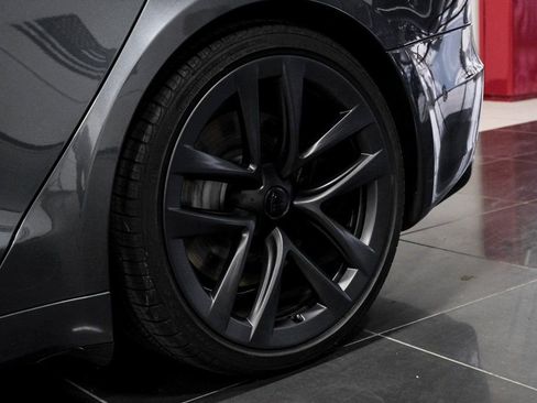Used 2023 Tesla Model S image 47