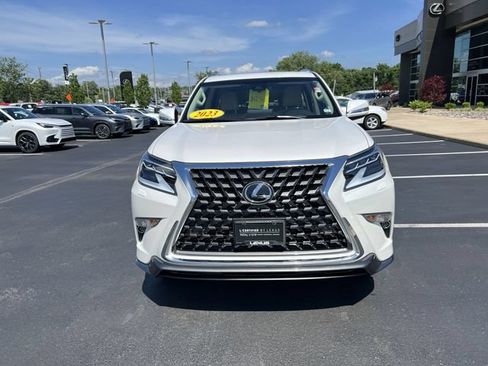 Used 2023 Lexus GX 460 Premium w/ Accessory Package AWD/4WD image 7